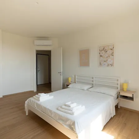 Apartamento Fratelli Giordano Costa Carnara